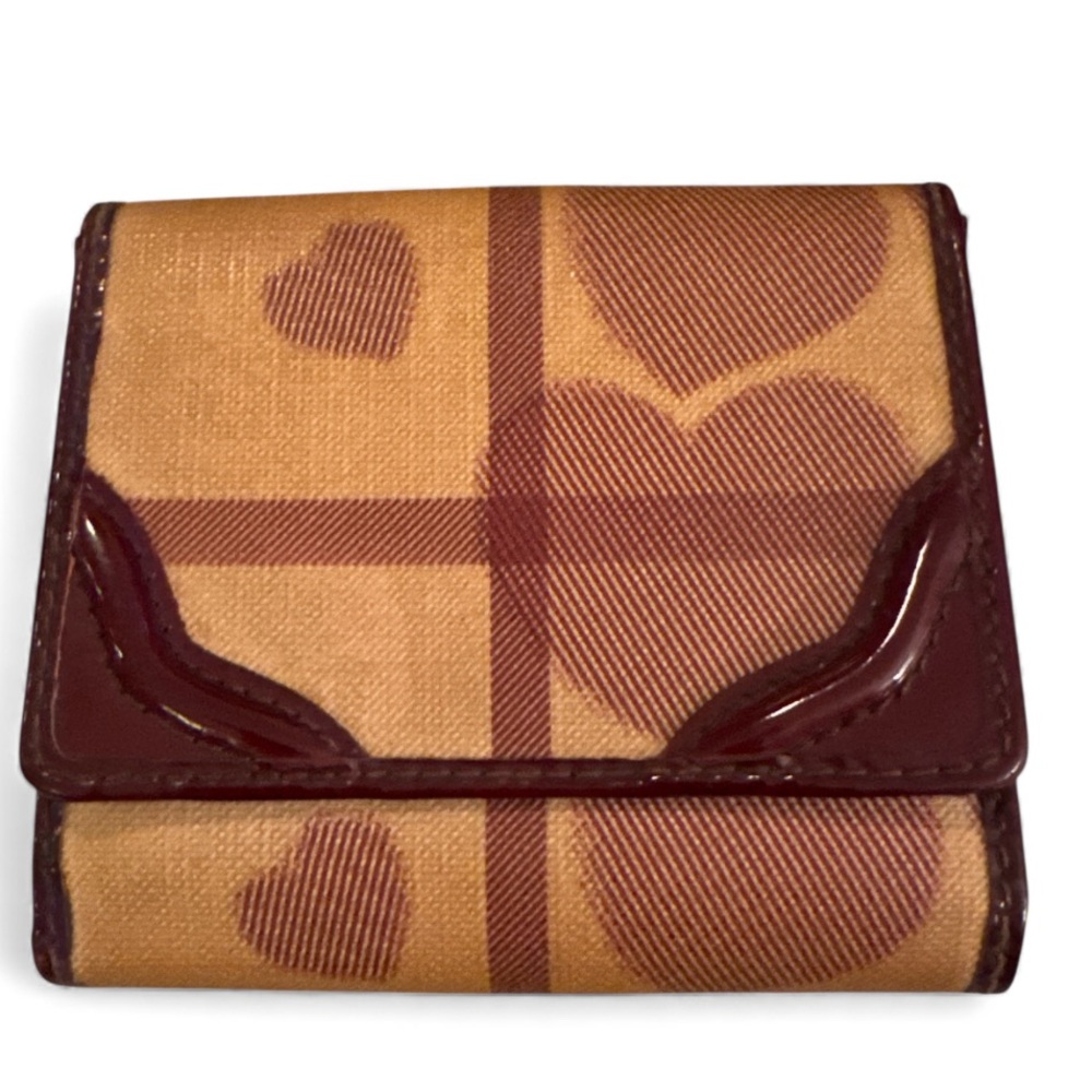 💫Burberry Coated Canvas Heart Plaid Compact Wallet💫